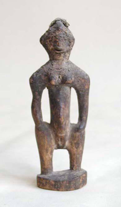EA/59/15 - 
human figurine 
