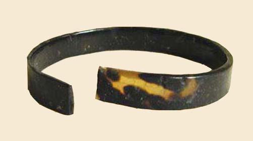 EA/60/34 - 
bracelet
