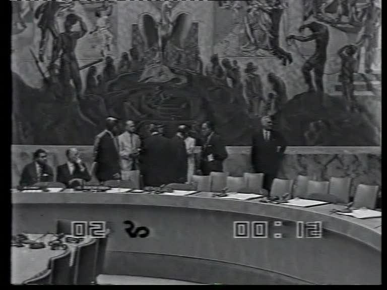 FI/1200/52 - 
Overdracht Nieuw-Guinea aan de Verenigde Naties
