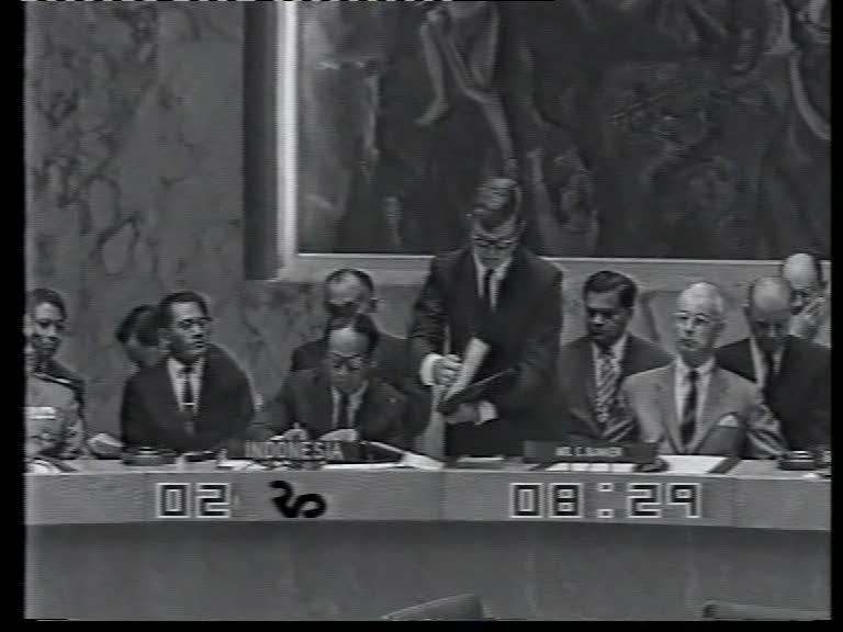 FI/1200/52 - 
Overdracht Nieuw-Guinea aan de Verenigde Naties
