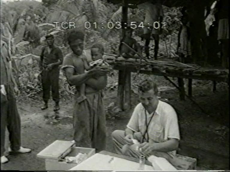 FI/1200/151 - 
Nieuw-Guinea Kroniek 6: Medische zorg voor de inheemse bevolking 
