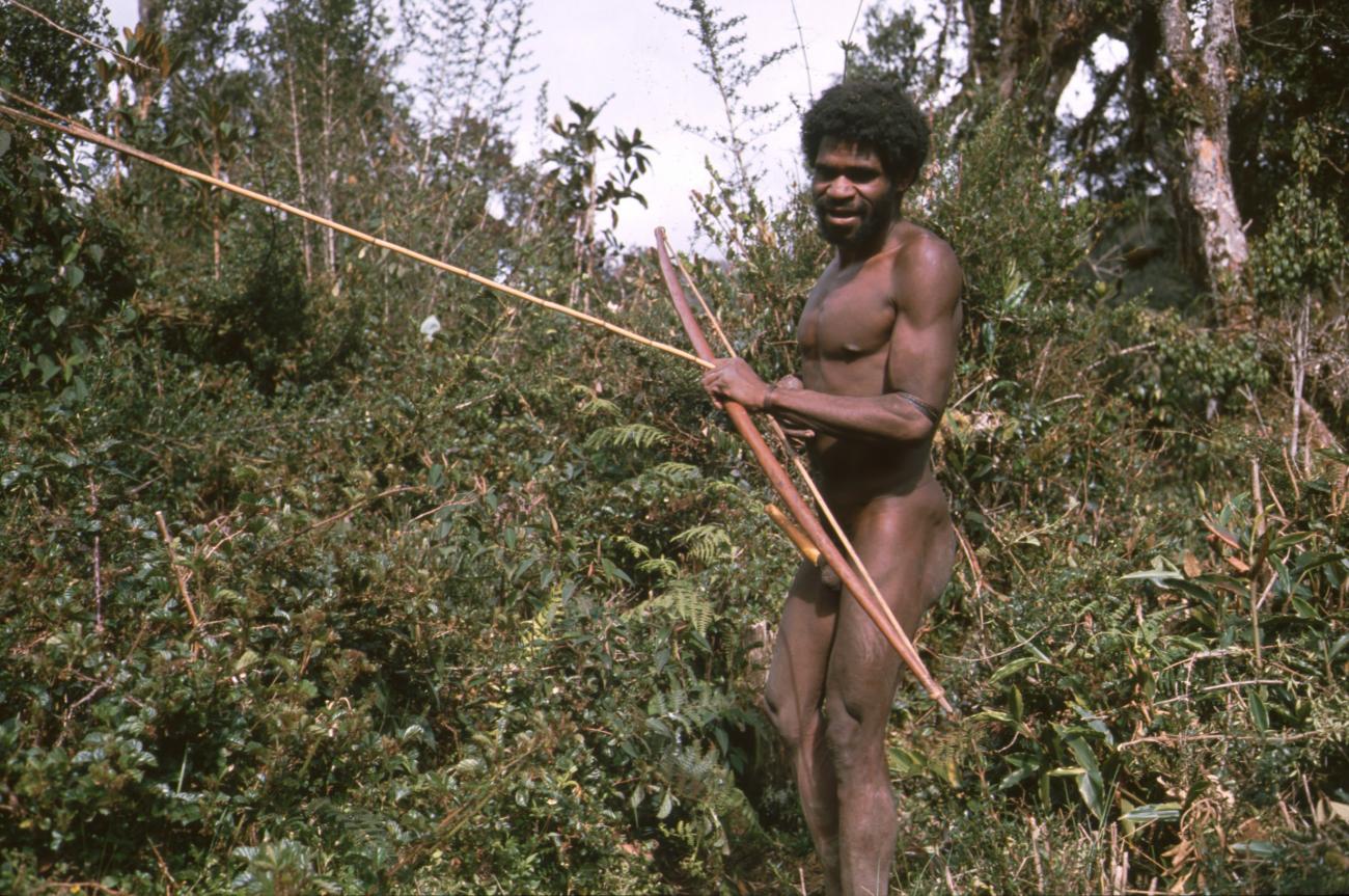 BD/166/3 - 
Papua portrait in traditional hunting attire
