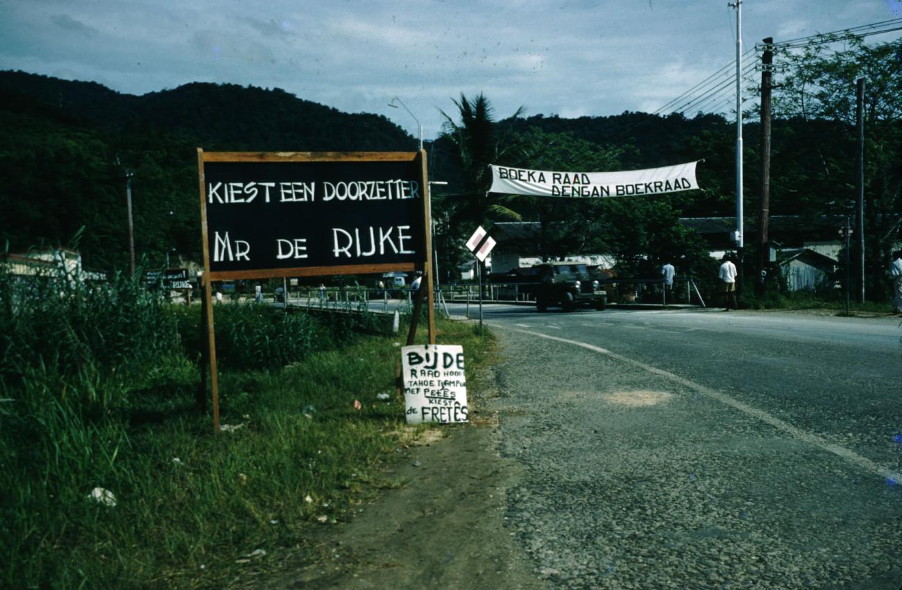BD/209/7124 - 
Verkiezingen Nieuw Guinea Raad
