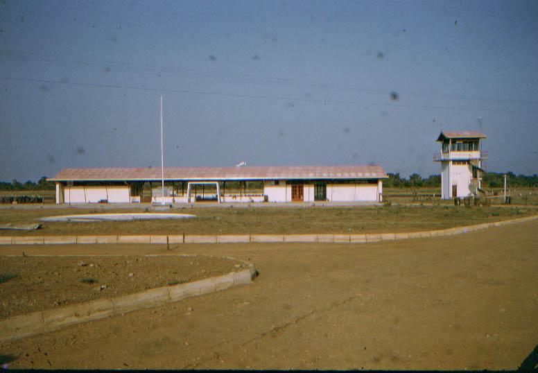BD/209/9080 - 
Vliegveld Merauke
