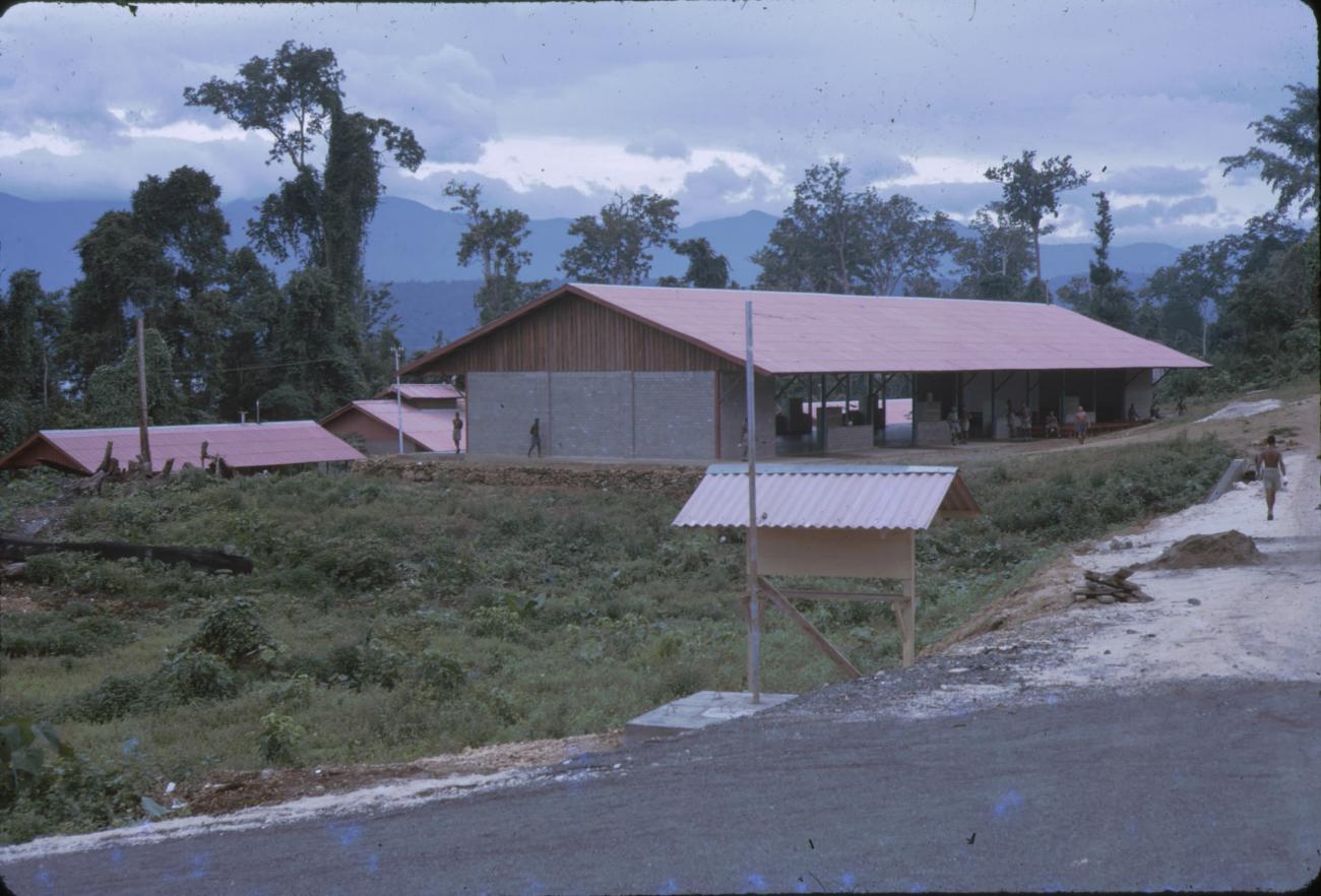 BD/209/9151 - 
Opleidingskamp Papoea Vrijwilligers Korps te Manokwari
