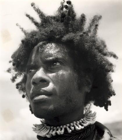 BD/245/14 - 
Portret Papua-man
