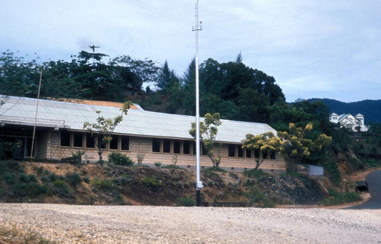 BD/22/36 - 
Primary school at Dock 5 (Roman Catholic church in the background)
