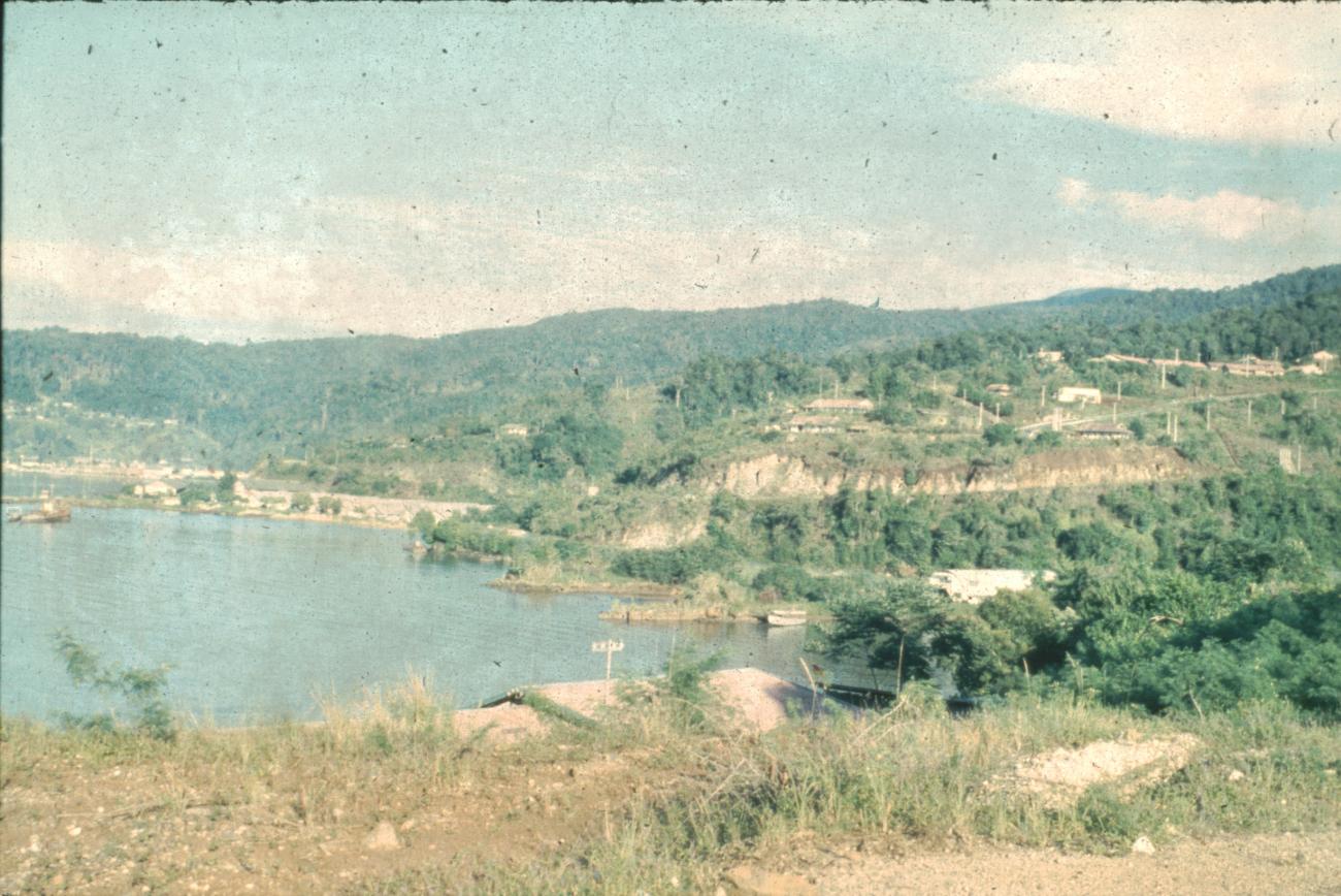 BD/67/162 - 
Landscape picture at Jayapura

