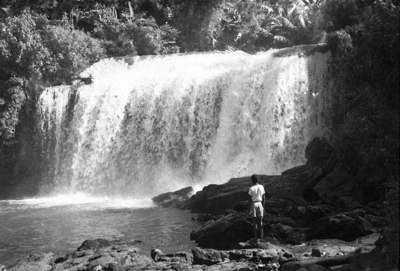 BD/133/693 - 
Waterval

