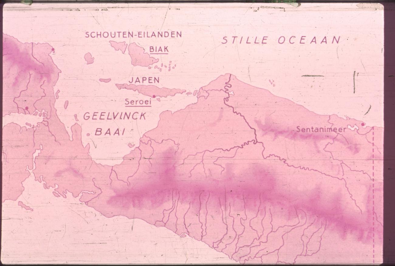 BD/186/55 - 
Landkaart met onder andere Biak, Japen en Geelvinkbaai
