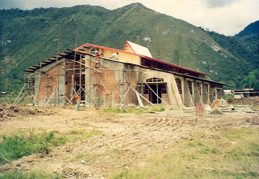 BD/269/192 - 
Kerk in aanbouw
