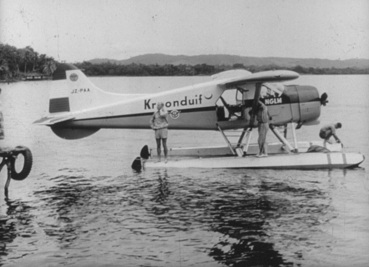BD/285/132 - 
Watervliegtuig van de NGLM 
