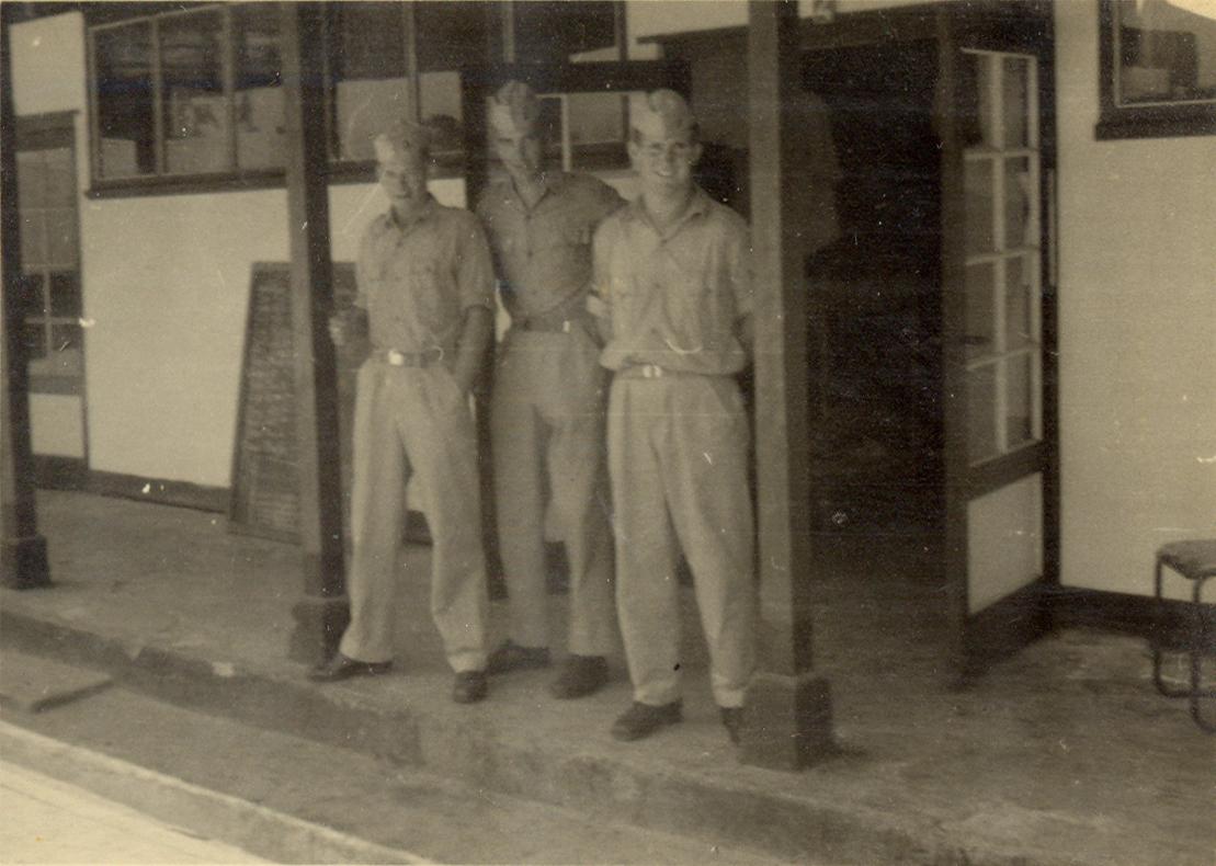 BD/318/93 - 
Groepsfoto van mariniers
