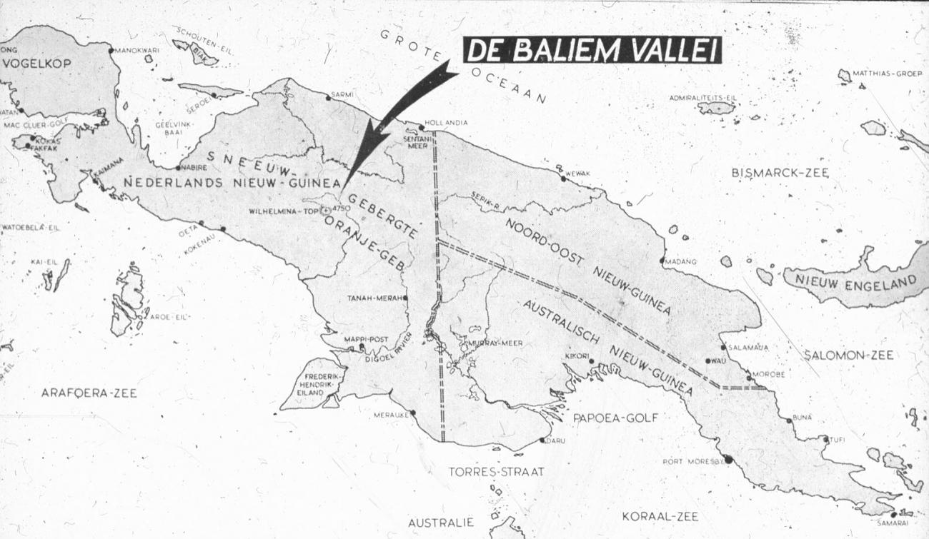 BD/66/277 - 
Kaart Nieuw Guinea met pijl naar Baliemvallei
