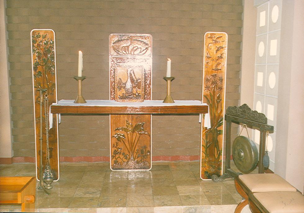 BD/269/541 - 
Sacramentsaltaar met houtsnijwerk van Donatus Moiwend

