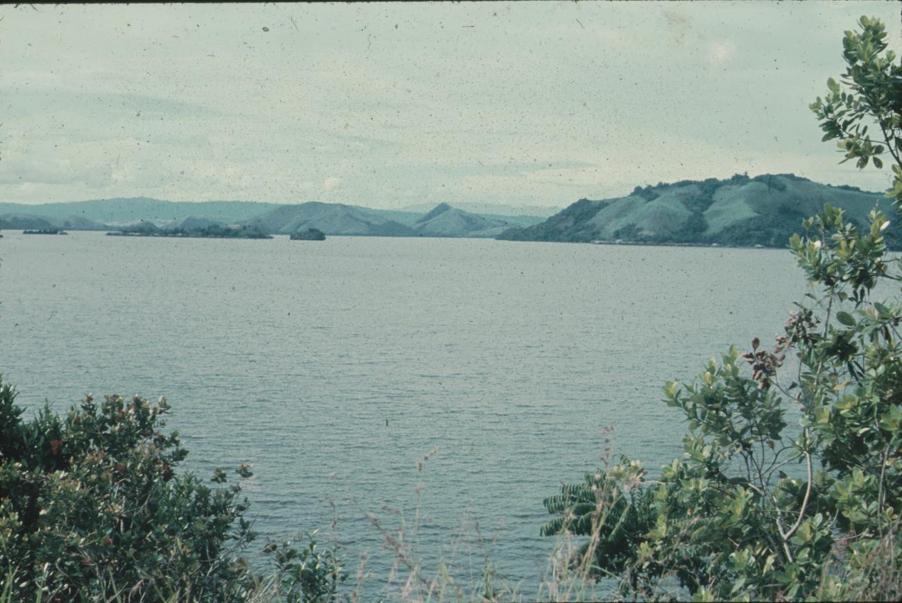 BD/171/1488 - 
Baai met eilanden.
