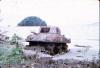 BD/37/325 Wrak Amerikaanse tank achtergelaten na WO II