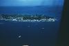 BD/144/279 Luchtfoto vanuit waterviegtuig van eilanden 