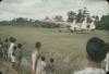 BD/144/97 Vliegtuig NNGLM op de grond met toeschouwers