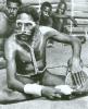 BD/40/91 Papoea met neusversiering en borstsieraad