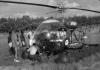 BD/216/282 Australische legerhelikopter ingezet voor bestrijding van  cholera epidemie
