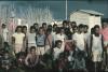 BD/248/299 Groepsfoto jeugdige Papoea's