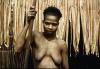 BD/66/253 portret van Jonge vrouw uit Zuid Nieuw Guinea