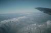 BD/171/87 Bergtoppen met sneeuw vanuit een vliegtuig gezien